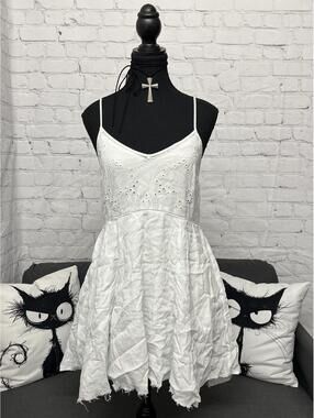 Abercrombie & Fitch White Eyelets Crochet Mini Dress Sz S Beach Summer Bohemian